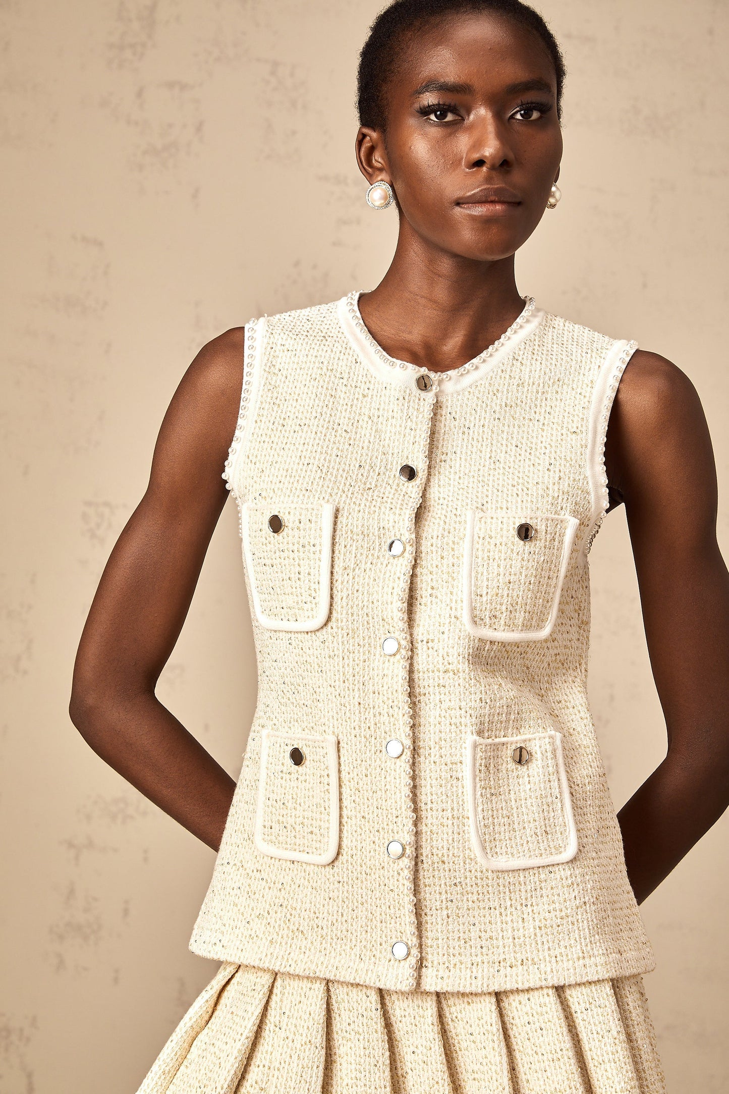 Hélène beige sequined knit vest top & skirt matching set