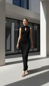 Maison Celie – Elegant Black Midi Dress