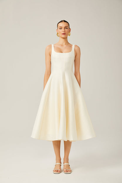 Léonor satin fitted flared midi dress
