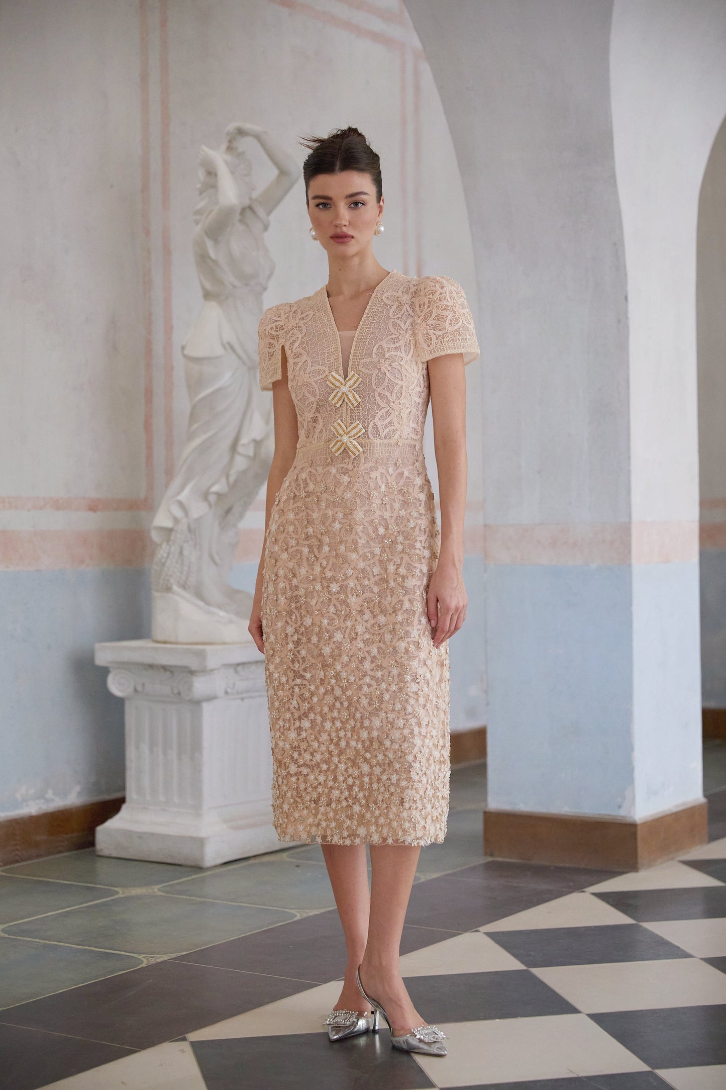 Bérengère neutrals faux-flower crochet midi dress