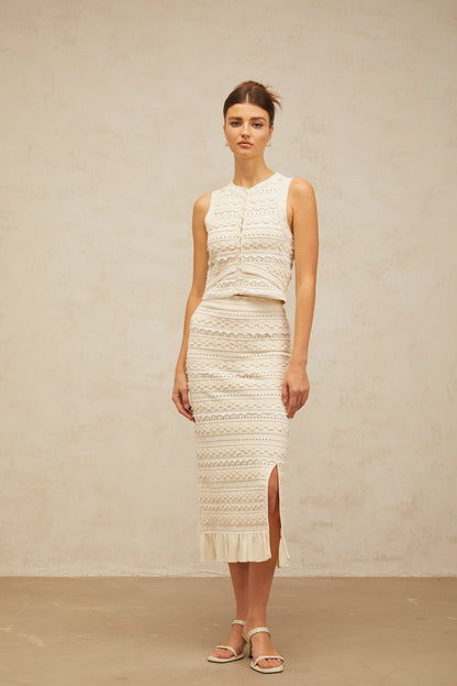 Giada white flower knit top & skirt matching set