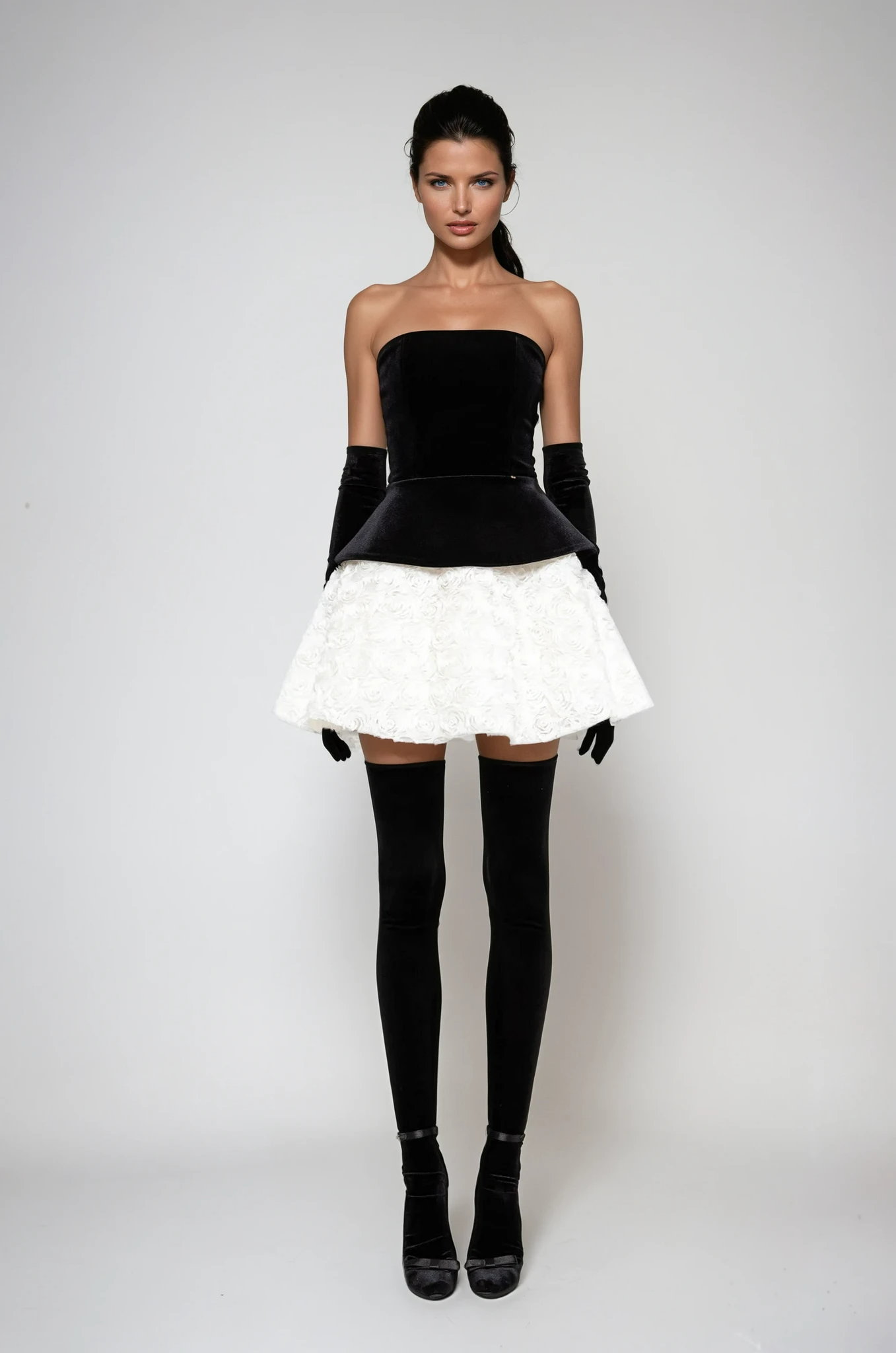 Abda Strapless Floral Layerd Velvet Mini Dress
