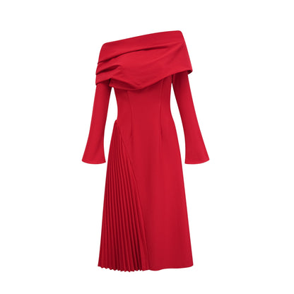 Valentine high-slit pleated maxi dress in Red