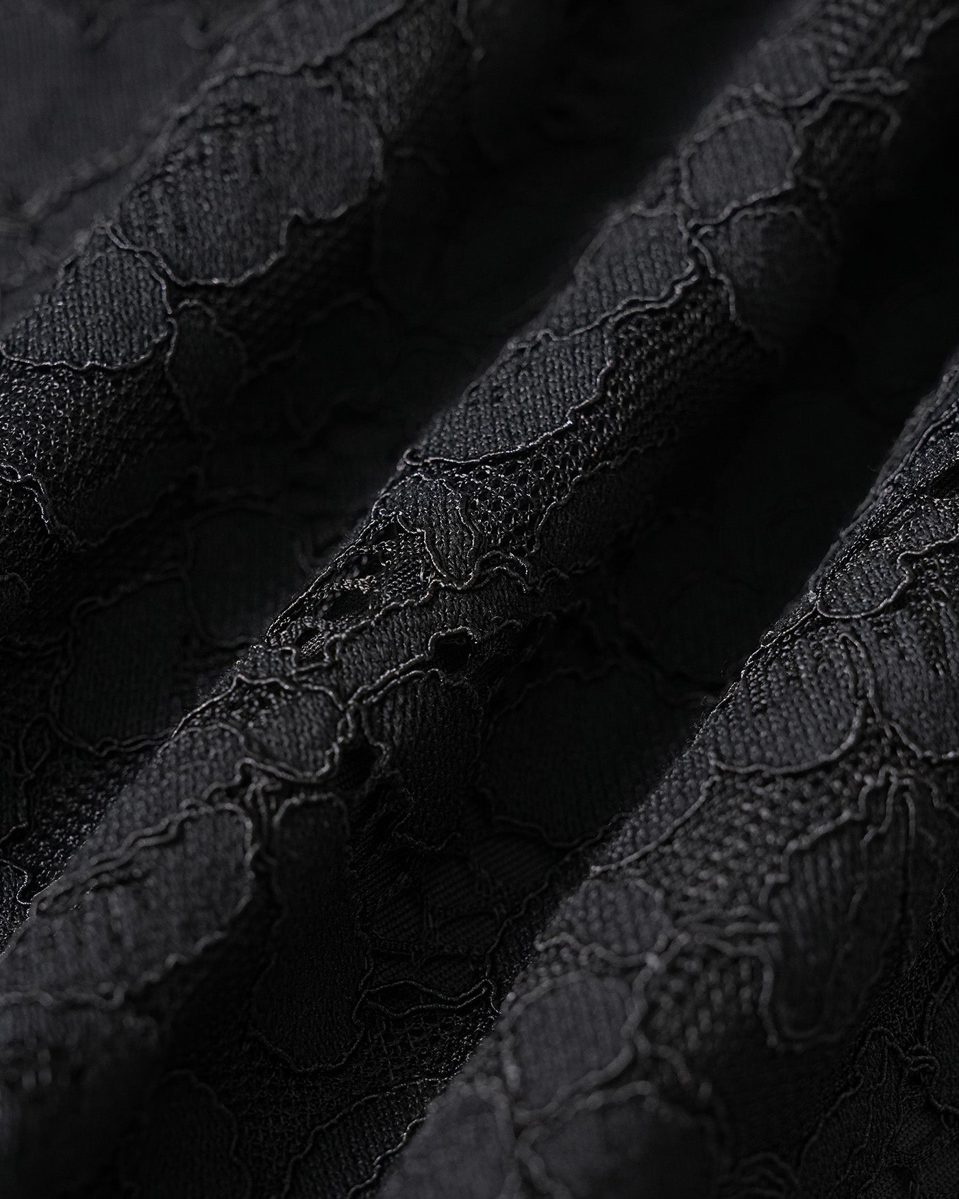 Black Sweetheart Neck Lace Mini Dress