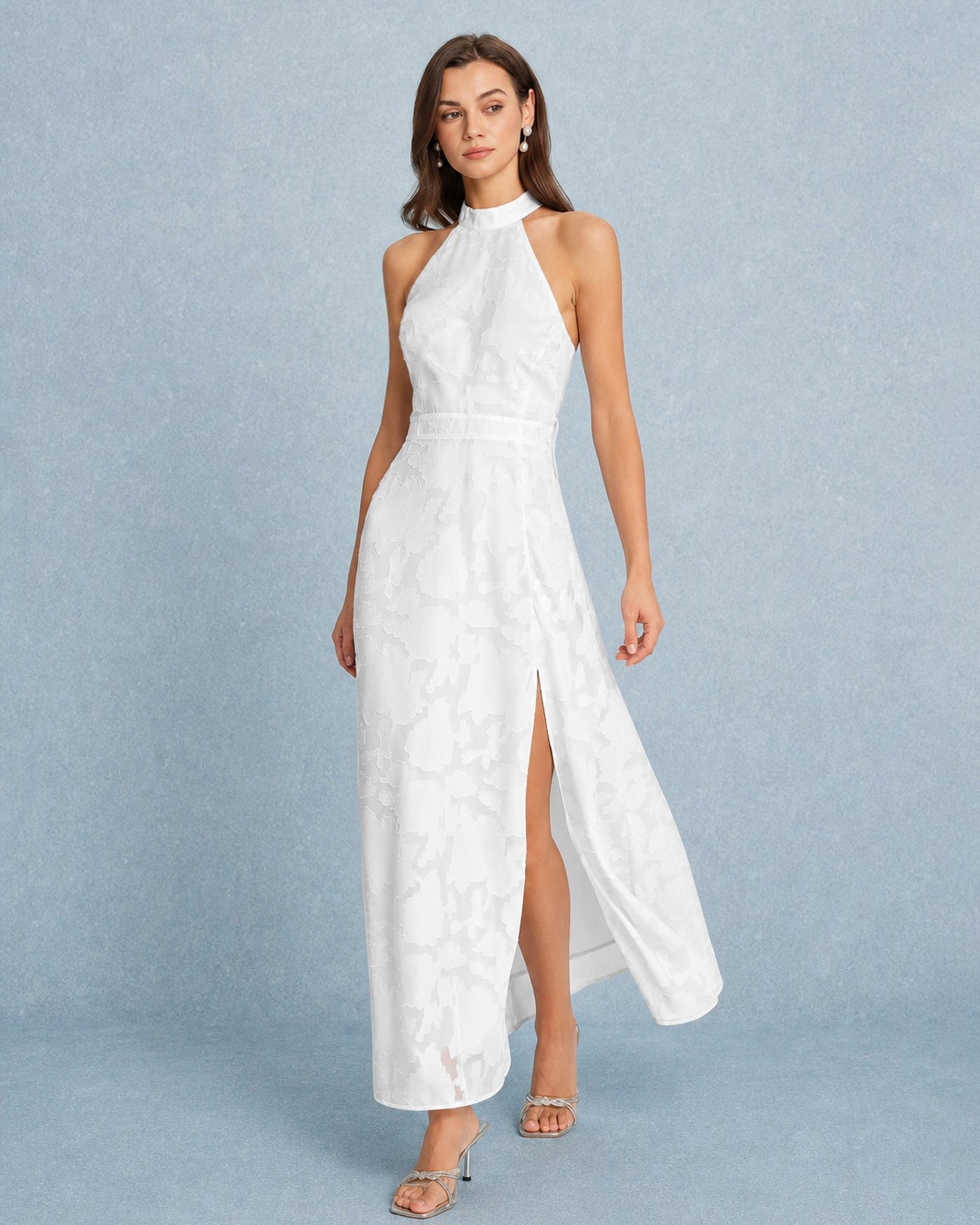 White Backless Bowknot Maxi Dress