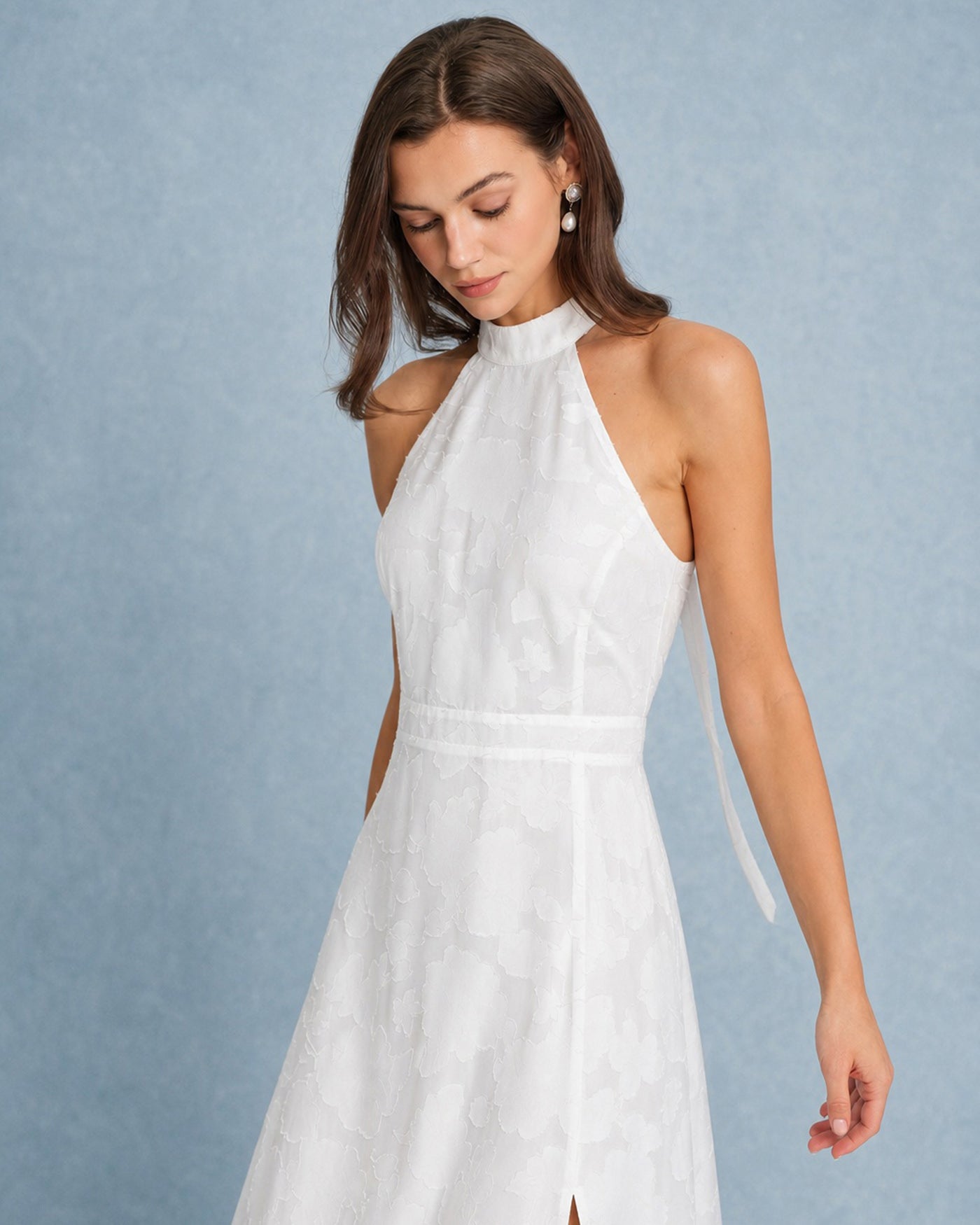 White Backless Bowknot Maxi Dress